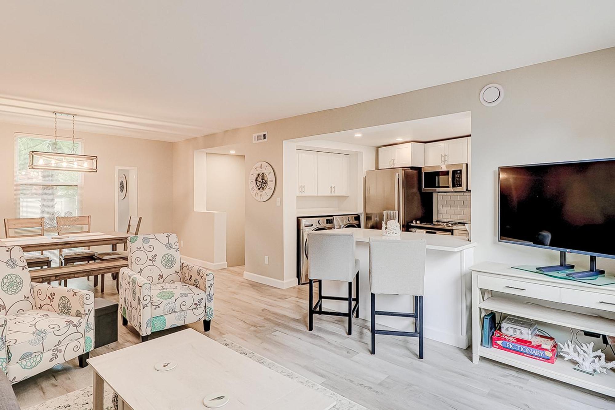 Seascape Villas Hilton Head Island Room photo