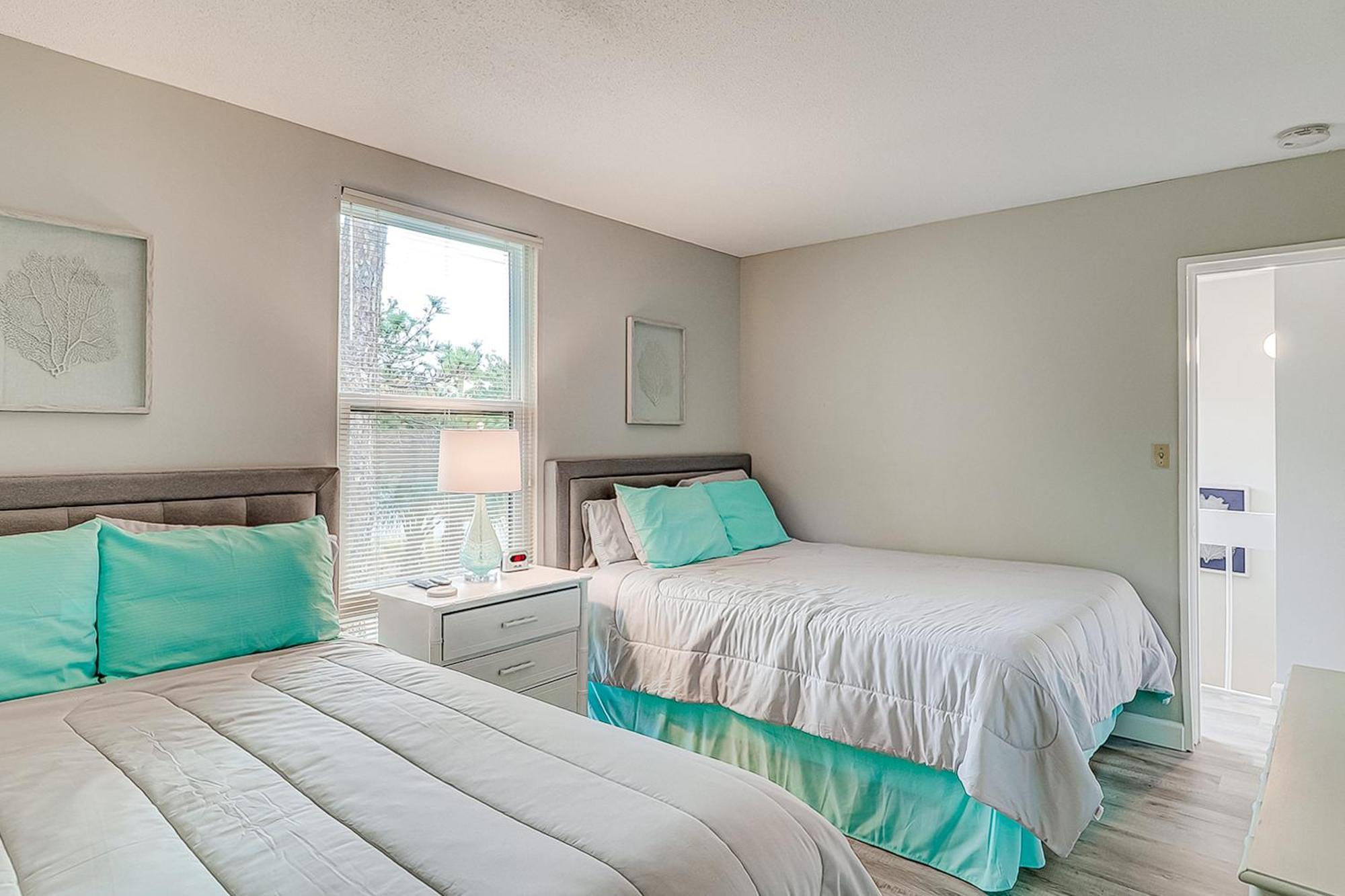 Seascape Villas Hilton Head Island Room photo