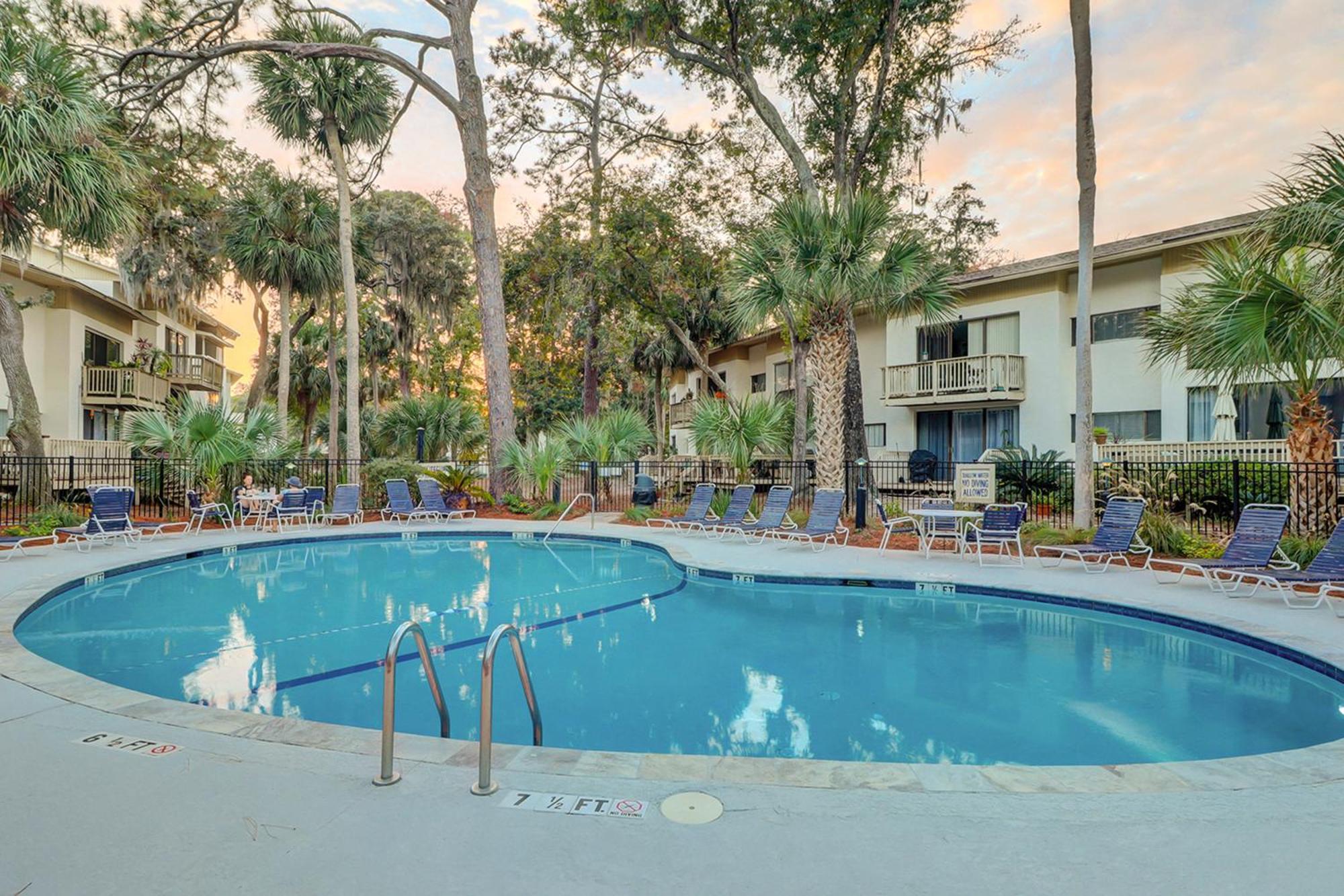 Seascape Villas Hilton Head Island Room photo